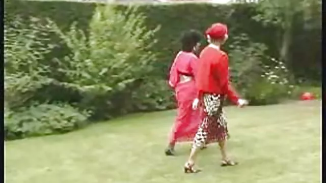 ایچ ڈی کے معیار :  نوجوان ٹیٹو دانلود سکس جدید گائے ان کی ماں میں قانون orgasm کے لئے فحش ویڈیو 