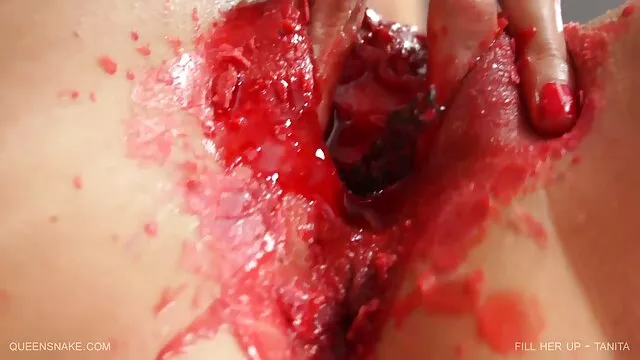 ایچ ڈی کے معیار :  دو گرم ، شہوت انگیز خواتین کر رہے ہیں ، dildo کے اضافے کے ساتھ بستر پر ایک دوسرے فیلم سکسی جدید گلشیفته فراهانی فحش ویڈیو 